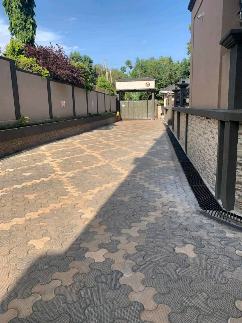 Residential Driveway Paving
